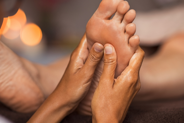 Aanraking werkt genezend ook bij Voetreflexologie!